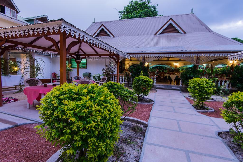 Zerof Guest House La Digue Buitenkant foto