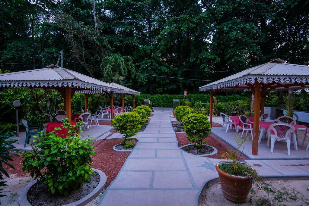 Zerof Guest House La Digue Buitenkant foto